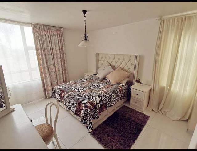 2 BEDROOM PROPERTY TO RENT IN SOUTH BEACH